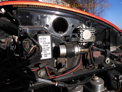 Honda_GL1000_LTD_rot_GL1_Goldwing_EZ1977_viel_Chrom_Extras_unverbastelt_75.jpg