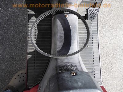 Honda_CH_250_Elite_250_rot_4-Takt_Gross-Roller_-_wie_Spacy_250_CN_250_Helix_28.jpg