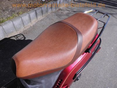 Honda_CH_250_Elite_250_rot_4-Takt_Gross-Roller_-_wie_Spacy_250_CN_250_Helix_42.jpg
