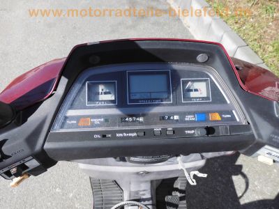 Honda_CH_250_Elite_250_rot_4-Takt_Gross-Roller_-_wie_Spacy_250_CN_250_Helix_48.jpg