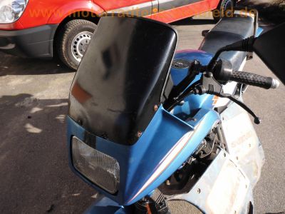 Suzuki_GSX_550_EF_Voll-Verkleidung_blau-weiss_GN71D_mit_4-1_Sport-Auspuff_motad_n-eta_e1_N5SF_-_wie_GSX_400_550_E_ES_3.jpg