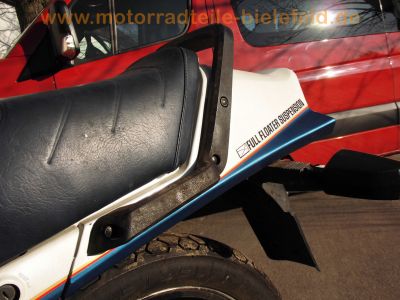 Suzuki_GSX_550_EF_Voll-Verkleidung_blau-weiss_GN71D_mit_4-1_Sport-Auspuff_motad_n-eta_e1_N5SF_-_wie_GSX_400_550_E_ES_31.jpg