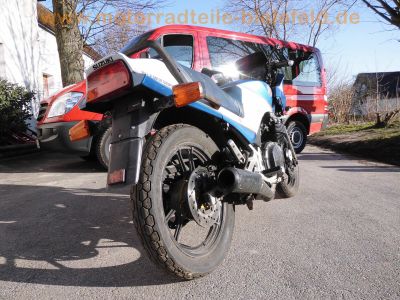 Suzuki_GSX_550_EF_Voll-Verkleidung_blau-weiss_GN71D_mit_4-1_Sport-Auspuff_motad_n-eta_e1_N5SF_-_wie_GSX_400_550_E_ES_46.jpg