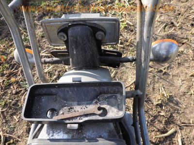 Yamaha_XS_360_1U4_mit_Gepaecktraeger_Chromfender_2x_Bremsscheibe_-_wie_XS_250_400_1U5_2A2_4G5_23.jpg