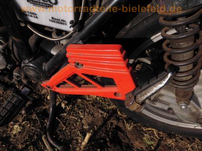 Yamaha_XJ_900_4BB_blau-weiss_Sturz_4-1_Auspuff_-_wie_XJ_650_700_750_F_31A_58L_3NG_2HL_4K0_41Y_11M_79.jpg
