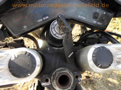 Yamaha_XJ_900_4BB_blau-weiss_Sturz_4-1_Auspuff_-_wie_XJ_650_700_750_F_31A_58L_3NG_2HL_4K0_41Y_11M_97.jpg