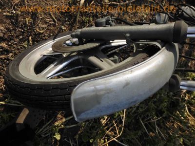 Honda_CB_400_N_Wrack_ohne_Motor_unfallfrei_Vergaser_Gabel_Lampe_Blinker_OK_-_wie_CB_CM_250_400_450_N_T_36.jpg