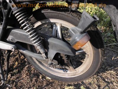 Honda_CB_400_N_Wrack_ohne_Motor_unfallfrei_Vergaser_Gabel_Lampe_Blinker_OK_-_wie_CB_CM_250_400_450_N_T_67.jpg