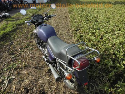 Honda_CX_500_lila_Ur-Guellepumpe_unfallfrei_Giuliari_Sport-Sitzbank_Gepaecktraeger_JAMA_Auspuff_-_wie_CX_400_500_650_E_C_PC01_PC06_46.jpg