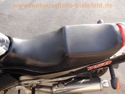 Suzuki_GSX_750_F_GR78A_mit_Edelstahl-Auspuff_40C1_aus_GSX_750_AE_-_wie_GSX_600_1100_F_24.jpg