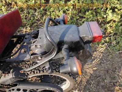 Honda_XL_500_R_PD02_rote_Sitzbank_ohne_Motor_Duplex-Bremse_-_wie_XL_250_350_500_600_R_S_MD03_MD_75.jpg