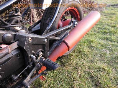 Yamaha_FJ1200_3CW_EZ88_Streetfighter-Projekt_Sturzbuegel_KOSO_-_wie_FJ_1100_47E_1XJ_3YA_62.jpg