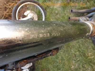 Honda_CB_400_Four_blau_KONI_4-1_Auspuff_Sankei_2002_HMCB400F_HM377_Giuliari_Sport-Sitzbank_26.jpg