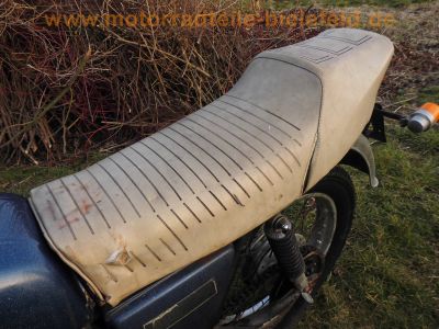 Honda_CB_400_Four_blau_KONI_4-1_Auspuff_Sankei_2002_HMCB400F_HM377_Giuliari_Sport-Sitzbank_72.jpg