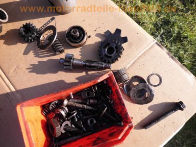 Zuendapp_DB_200_Motorteile_Ersatzteile_engine_parts__-_wie_DB_DBK_200_201_202_203_205_22.jpg