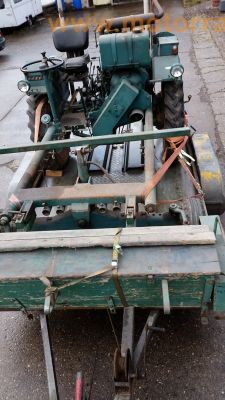 Schneider_Geraetetraeger_GT40_Lombardini-Motor_LDAL673_3-Zylinder_Diesel_mit_Verdeck_wie_GT20_GT27_GT50_Fendt_Deutz_44.jpg