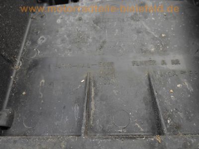 Honda_CBR_600_F_PC31_Ersatzteile_Verkleidung_wie_PC25_2x_Sportauspuff_REMUS_Hashiru_113.jpg