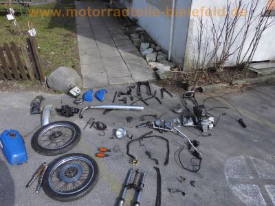 Yamaha_RS_100_1Y8_Einzylinder_Zweitakt_Ersatzteile_-_wie_478_LS-3_YB100_HS1-B_RD_DT_50_80_125_175_200_250_DX_2.jpg