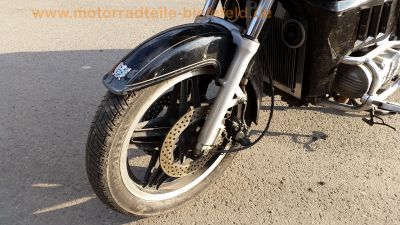 Honda_GL_1100_SC02_schwarz_Verkleidung_Koffer_Sturzbuegel_JAMA_Edelstahl-Auspuff_Radio_Highway-Bars_-_wie_GL1000_GL1_GL2_26.jpg