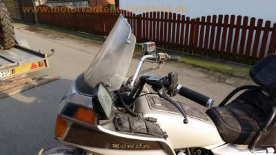 Honda_GL_1200_ASPENCADE_SC14_GOLDWING_weiss,_Koffer,_Radio_-_wie_Interstate_40.jpg