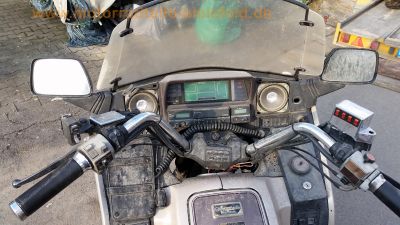 Honda_GL_1200_ASPENCADE_SC14_GOLDWING_weiss,_Koffer,_Radio_-_wie_Interstate_43.jpg