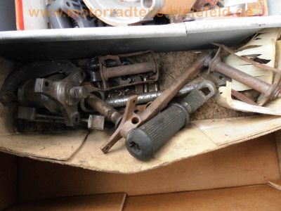 Veteranen_Ersatzteile-Mix_BMW_Zuendapp_67.jpg