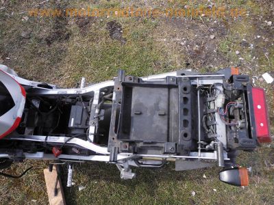Kawasaki_ZXR_750_H2_ZX750H_rot_Ersatzteile_-_wie_ZXR_400_750_H_H1_J_L_53.jpg