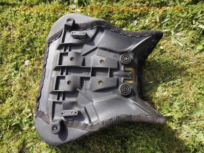 Aprilia_RSV_1000_Mille_RP_2003_Ersatzteile_spares_spare-parts_-_wie_Aprilia_RST_1000_Futura_Tuono_Falco_182.jpg