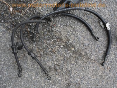 Honda_CBR_900_RR_Fireblade_SC28_Ersatzteile_spares_spare-parts_-_wie_SC33_40.jpg