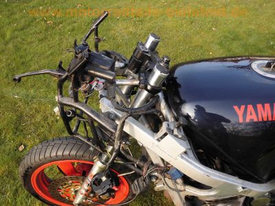 Yamaha_FJ1200_3CW_Superbike-Heck_mit_Sozius-Abdeckung_von_Wagner_Kunststofftechnik_DEVIL_4-1_Auspuff_-_wie_FJ_1100_47E_1XJ_3YA_92.jpg