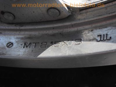 Honda_CB_400_N_letzte_Baureihe_1983_Motad_2-1_Auspuff_6-Speichen-Felgen_64.jpg