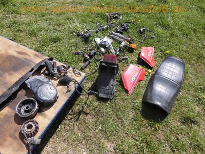 Honda_CB_400_N_Ersatzteile_wie_CB_CM_250_400_N_T_1.jpg