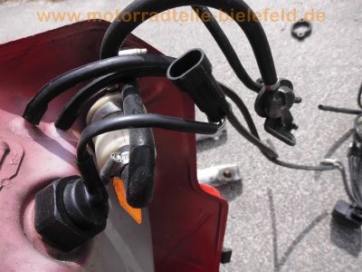 Ducati_Monster_M_600_Ersatzteile_spares_spare-parts_Gabel_Auspuff_Rastenanlagen_Airbox_Elektrik_-_wie_Ducati_600_750_900_SS_M_41.jpg