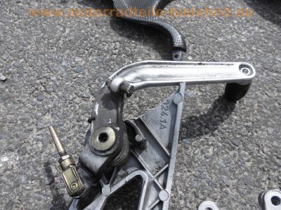 Ducati_Monster_M_600_Ersatzteile_spares_spare-parts_Gabel_Auspuff_Rastenanlagen_Airbox_Elektrik_-_wie_Ducati_600_750_900_SS_M_98.jpg