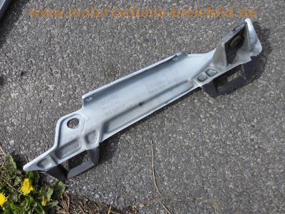 Aprilia_RST_1000_Futura_Ersatzteile_spares_spare-Parts_-_wie_Aprilia_RSV_1000_Mille_Tuono_Falco_35.jpg
