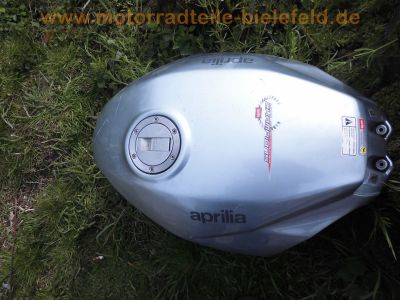 Aprilia_RST_1000_Futura_Ersatzteile_spares_spare-Parts_-_wie_Aprilia_RSV_1000_Mille_Tuono_Falco_92.jpg