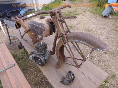 Ardie_100_125_200_Ersatzteile_Motor_Rahmen_Tank_Fender_Trapez-Gabel_Lenker_Gepaecktraeger_1.jpg