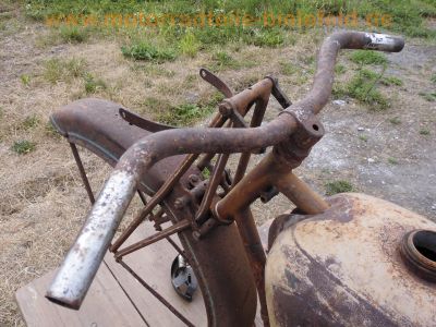 Ardie_100_125_200_Ersatzteile_Motor_Rahmen_Tank_Fender_Trapez-Gabel_Lenker_Gepaecktraeger_16.jpg
