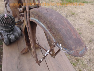 Ardie_100_125_200_Ersatzteile_Motor_Rahmen_Tank_Fender_Trapez-Gabel_Lenker_Gepaecktraeger_24.jpg