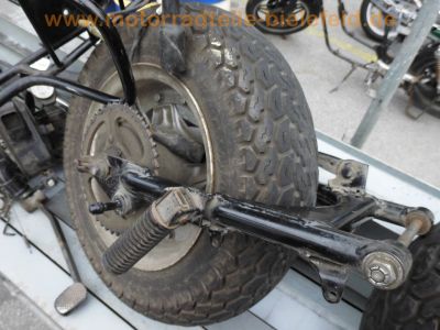 Honda_CY_50_weiss_Ersatzteile_Tank_Sitzbank_Lenker_Schalter_Heckteil_Rahmen_mit_Brief_Papieren_Tacho_Fender_Schutzblech_10.jpg