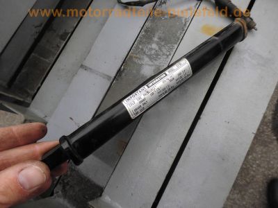 Honda_CY_50_weiss_Ersatzteile_Tank_Sitzbank_Lenker_Schalter_Heckteil_Rahmen_mit_Brief_Papieren_Tacho_Fender_Schutzblech_34.jpg