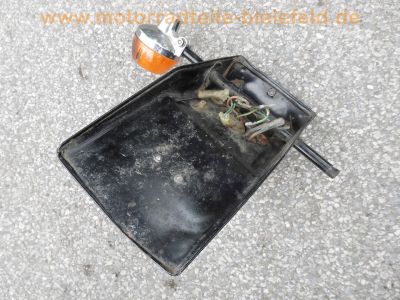 Honda_CY_50_weiss_Ersatzteile_Tank_Sitzbank_Lenker_Schalter_Heckteil_Rahmen_mit_Brief_Papieren_Tacho_Fender_Schutzblech_38.jpg