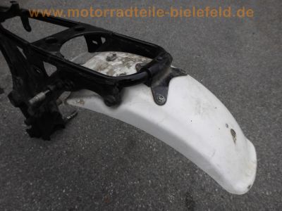 Honda_CY_50_weiss_Ersatzteile_Tank_Sitzbank_Lenker_Schalter_Heckteil_Rahmen_mit_Brief_Papieren_Tacho_Fender_Schutzblech_80.jpg