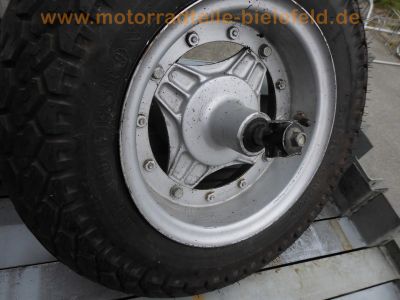 Honda_CY_50_weiss_Ersatzteile_Tank_Sitzbank_Lenker_Schalter_Heckteil_Rahmen_mit_Brief_Papieren_Tacho_Fender_Schutzblech_9.jpg
