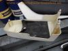 Honda_CY_50_weiss_Ersatzteile_Tank_Sitzbank_Lenker_Schalter_Heckteil_Rahmen_mit_Brief_Papieren_Tacho_Fender_Schutzblech_17.jpg