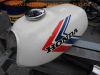 Honda_CY_50_weiss_Ersatzteile_Tank_Sitzbank_Lenker_Schalter_Heckteil_Rahmen_mit_Brief_Papieren_Tacho_Fender_Schutzblech_25.jpg
