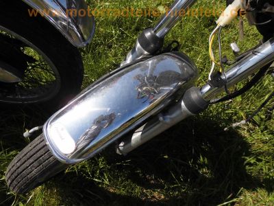 Suzuki_GN_125_2x_Wrack_ohne_Motor_als_Ersatzteile_Gabel_Raeder_Sitzbank_Tank_Instrumente_Schutzblech_Kotfluegel_-_wie_GN250_GN400_13.jpg