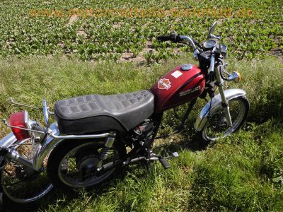 Suzuki_GN_125_2x_Wrack_ohne_Motor_als_Ersatzteile_Gabel_Raeder_Sitzbank_Tank_Instrumente_Schutzblech_Kotfluegel_-_wie_GN250_GN400_21.jpg