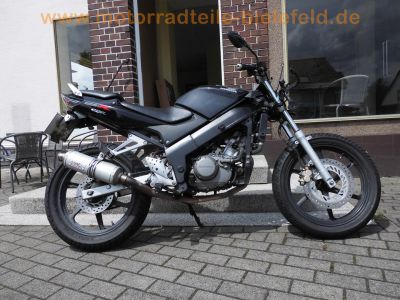 Honda_CBR_125_R_JC34_Vergaser_27tkm_Sturz_10kW_110kmh_teilzerlegt_als_Ersatzteile_1a_Motor_2.jpg
