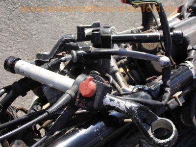 Honda_CBX_550_F_PC04_Wrack_für_Ersatzteile_Motor_Vergaser_Auspuff_Elektrik_12.jpg